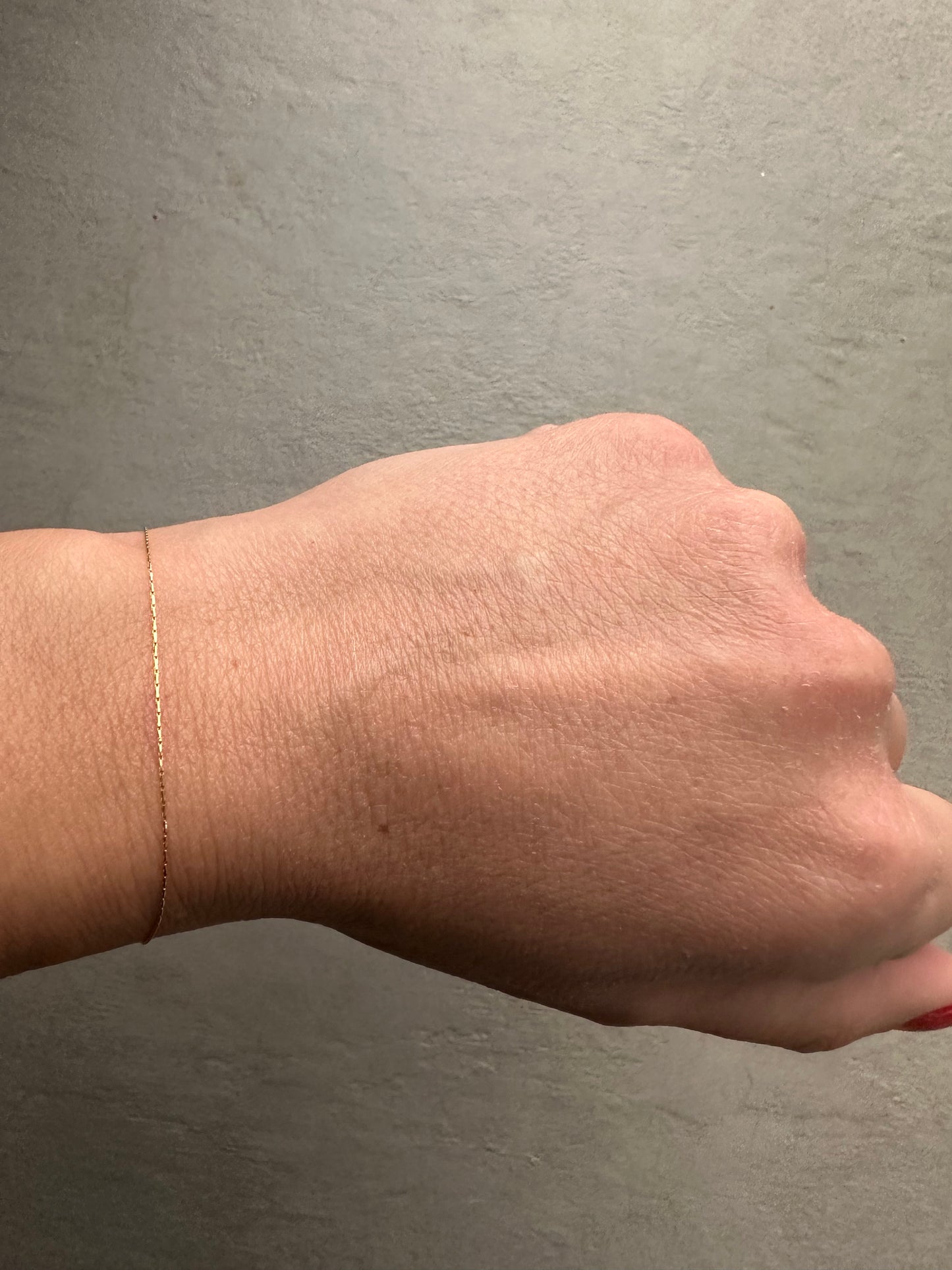 Ultra-Thin Gold Chain Bracelet – Minimalist Elegance