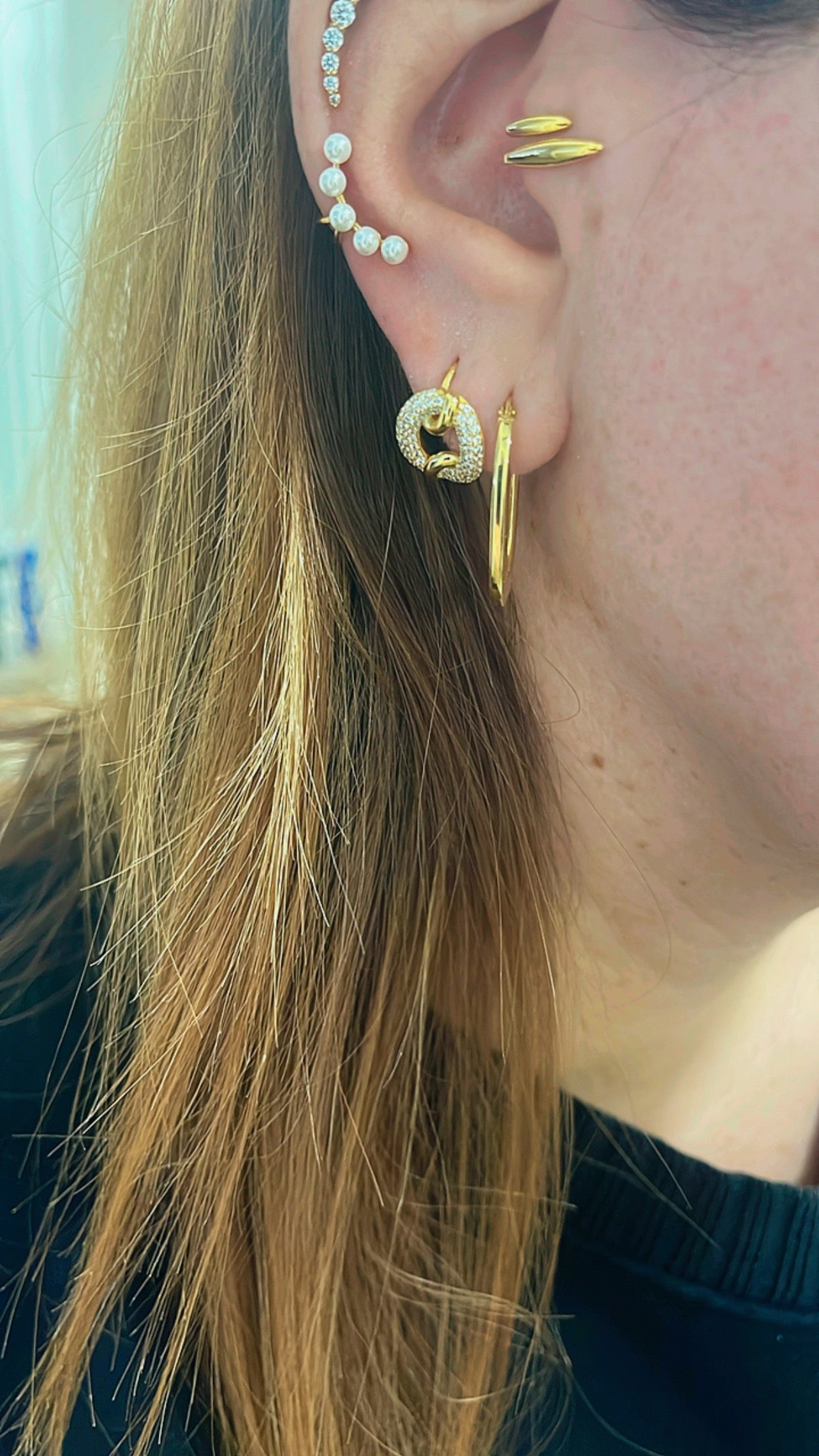 Zircon circle hoops