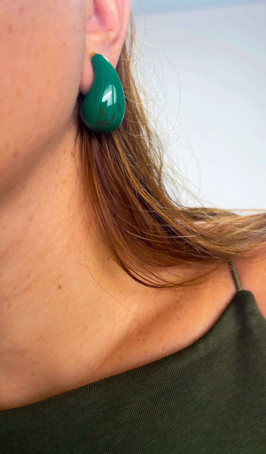 Emerald Gloss Teardrop Statement Earrings