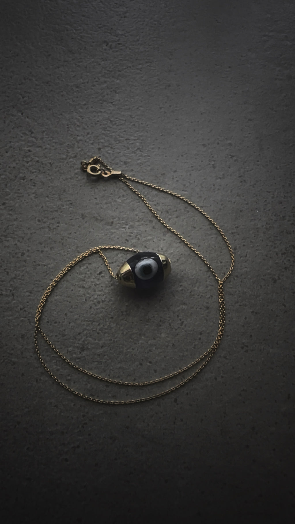 The protection necklace