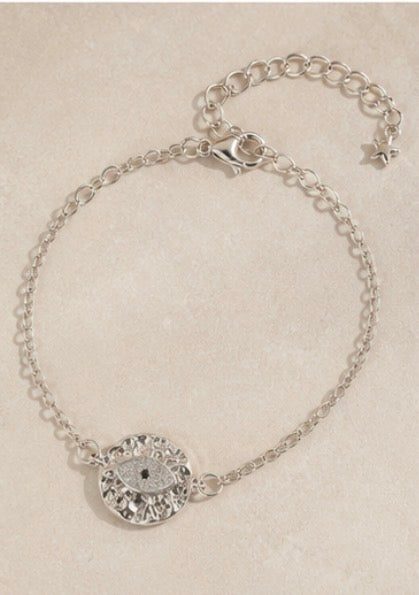 Eye bracelet