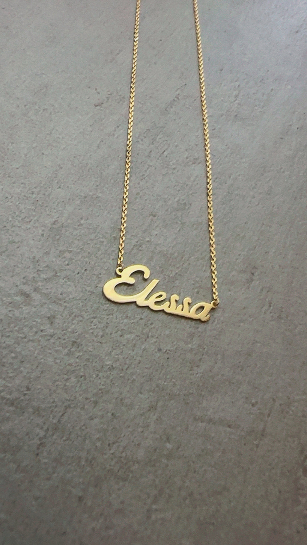The Signature Name Collection – Personalized Name Necklace