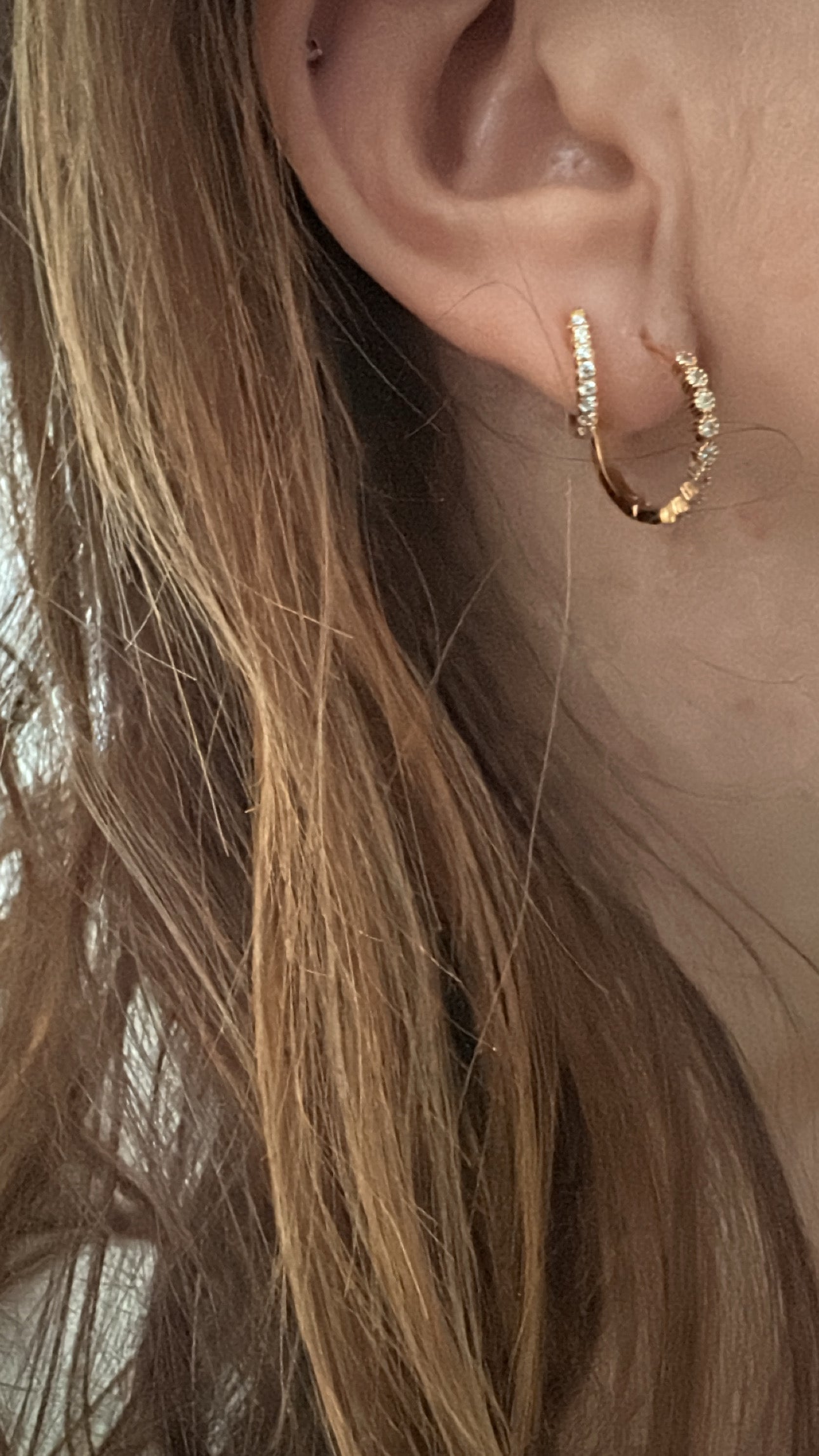 Two ways to wear, one timeless piece.