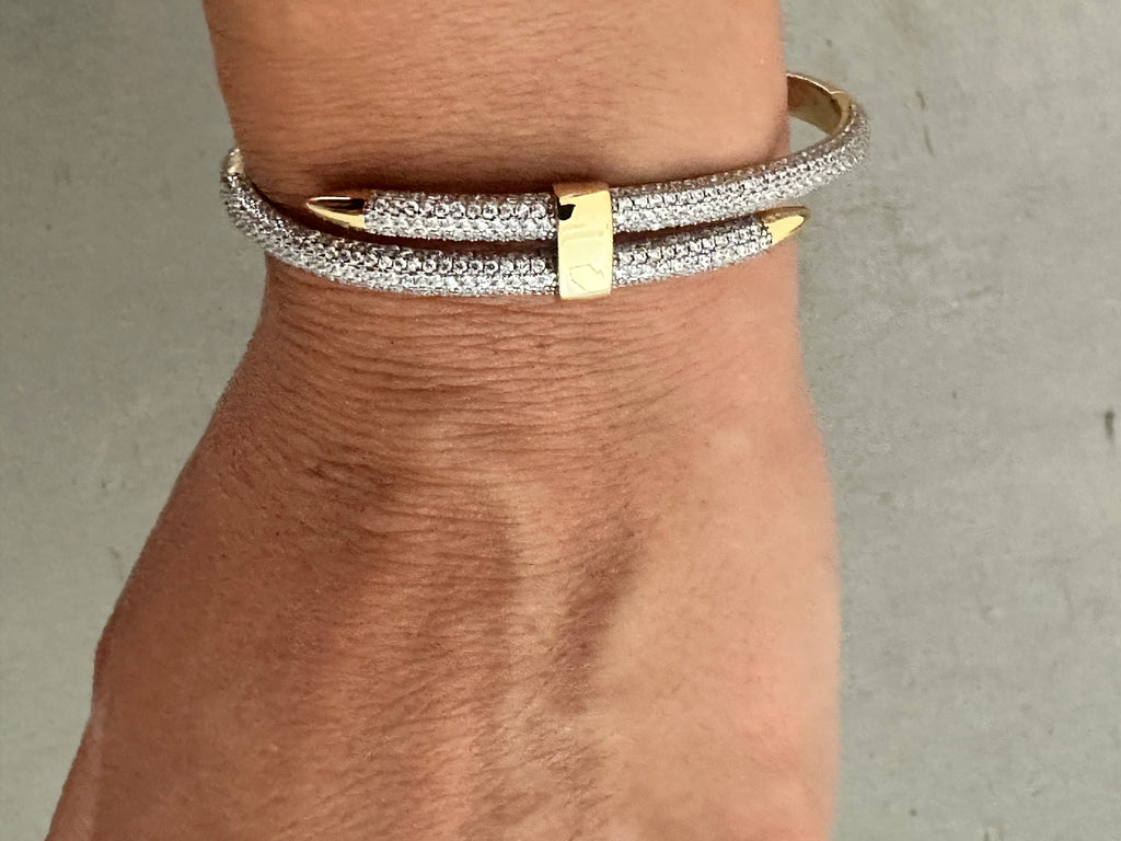 Nail head bangle
