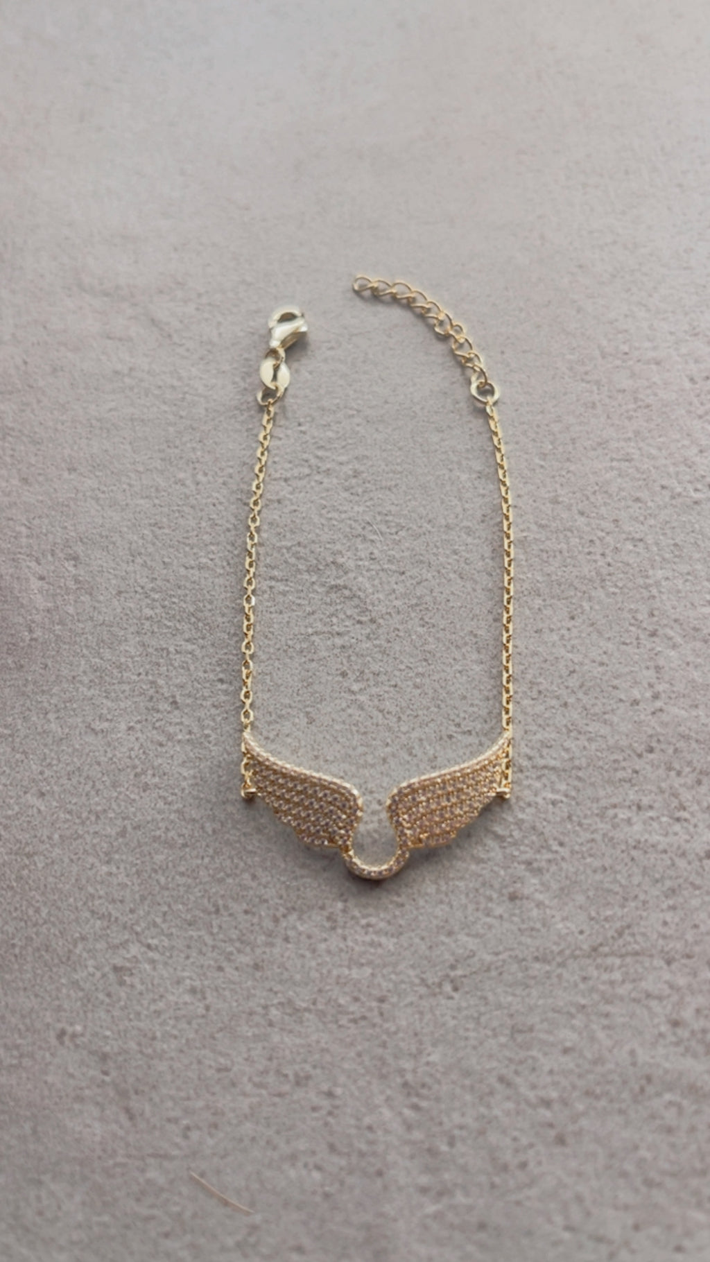 Angel wings bracelet