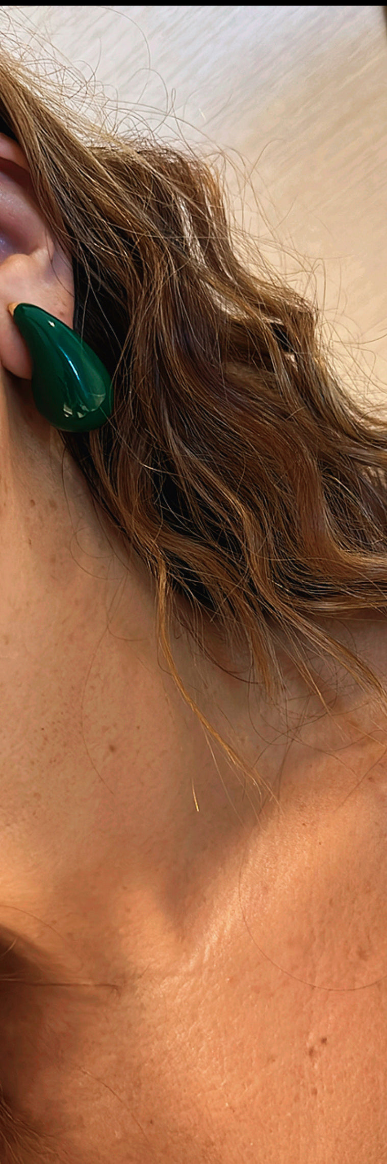 Emerald Gloss Teardrop Statement Earrings