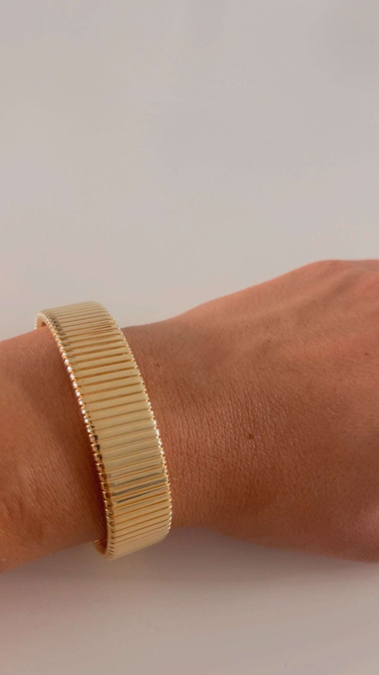 Gold bangle