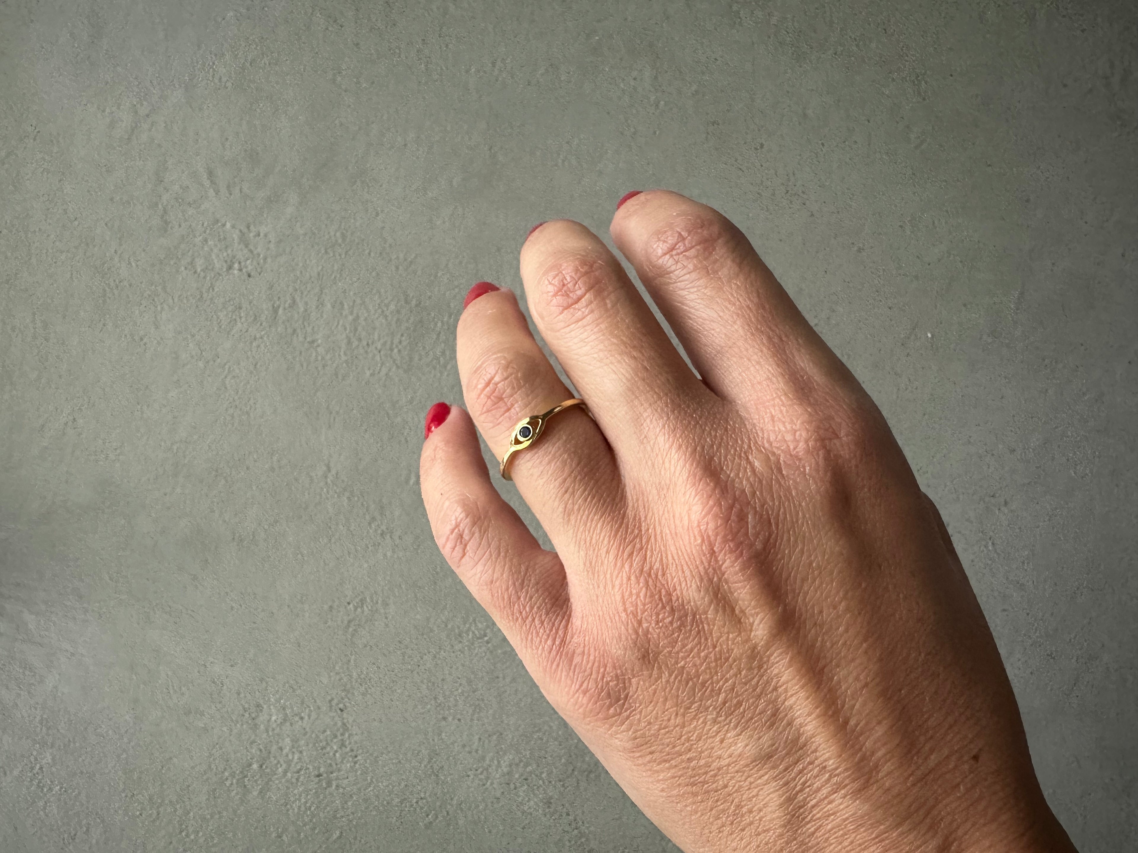 Minimal Gold Evil Eye Ring – Protection & Everyday Elegance