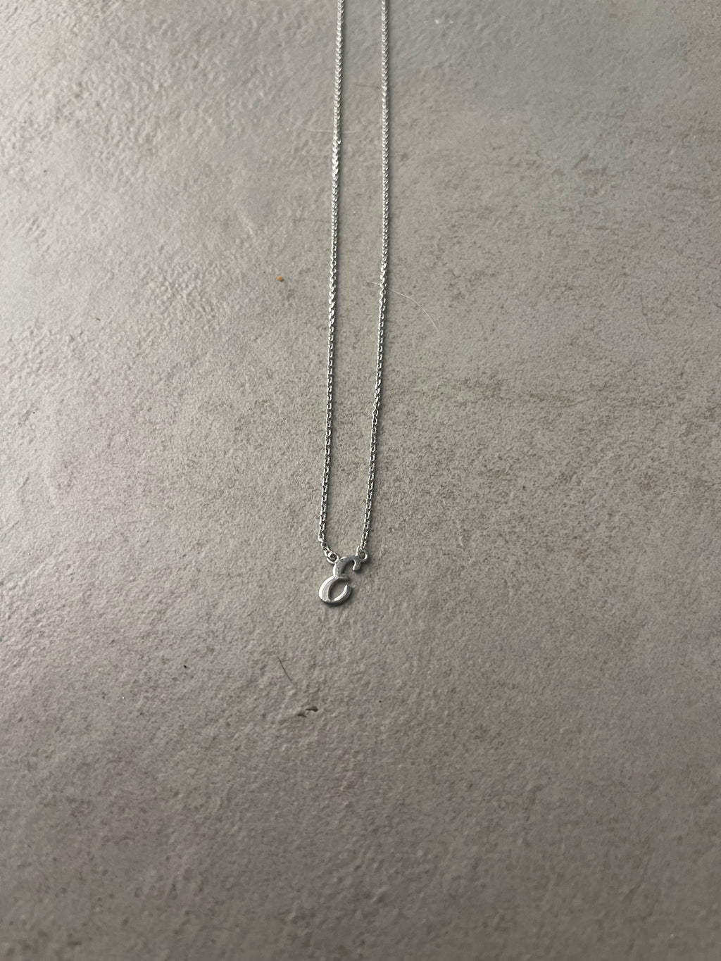 The Signature Name Collection – Personalized Name Necklace