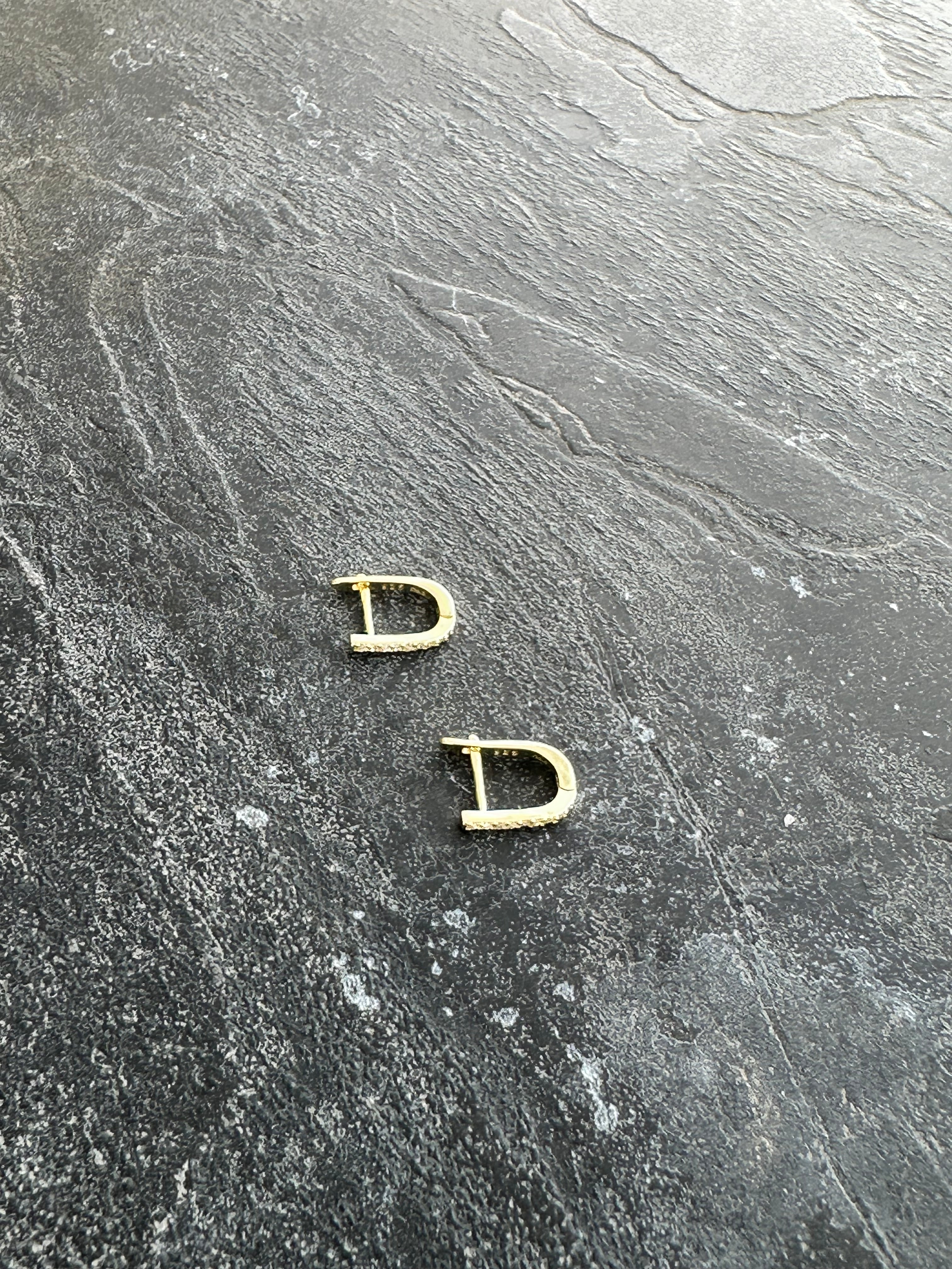 Dazzling Gold ‘D’ Stud Earrings – Pave bar stud