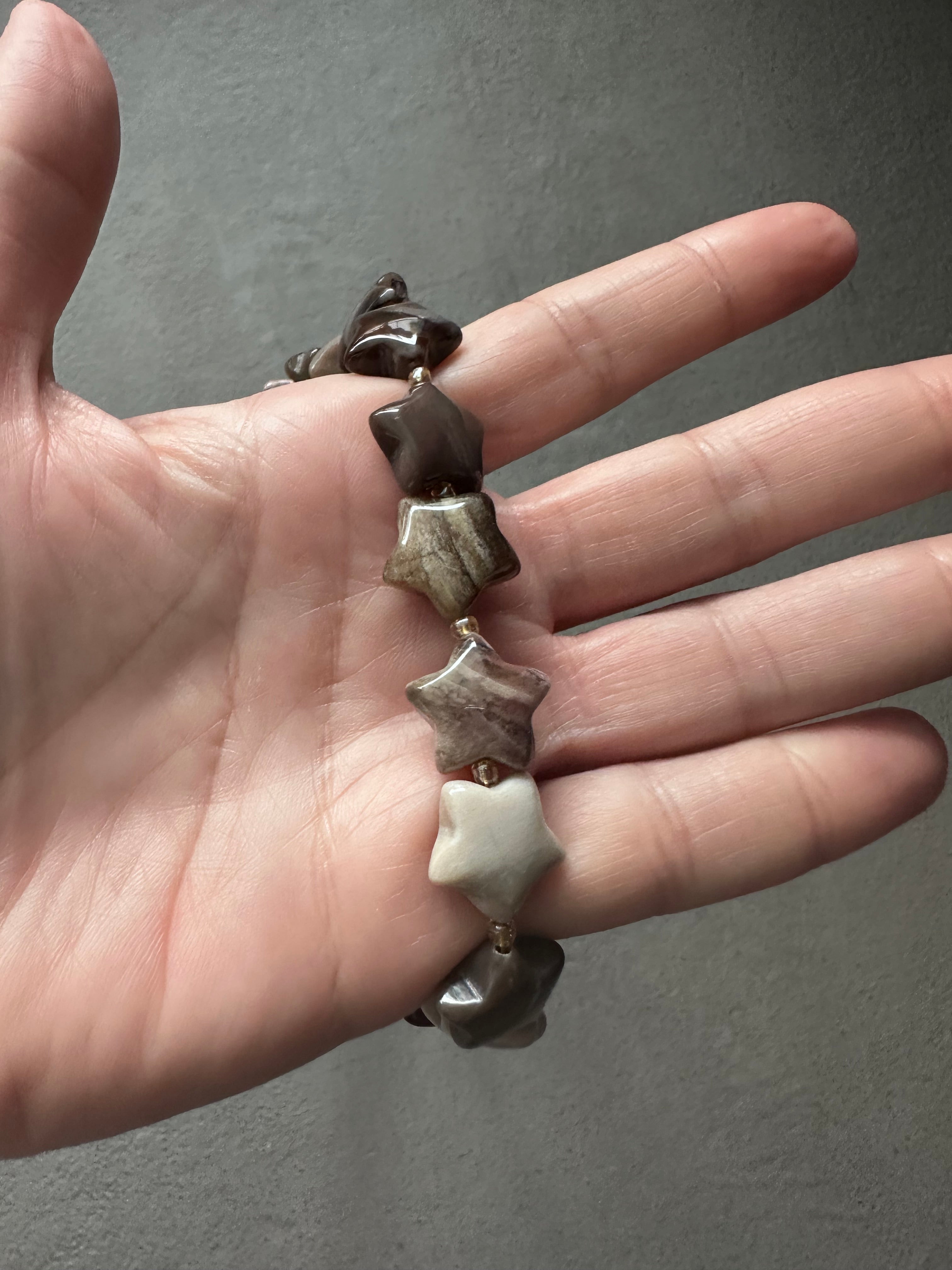 Star agate statement necklace