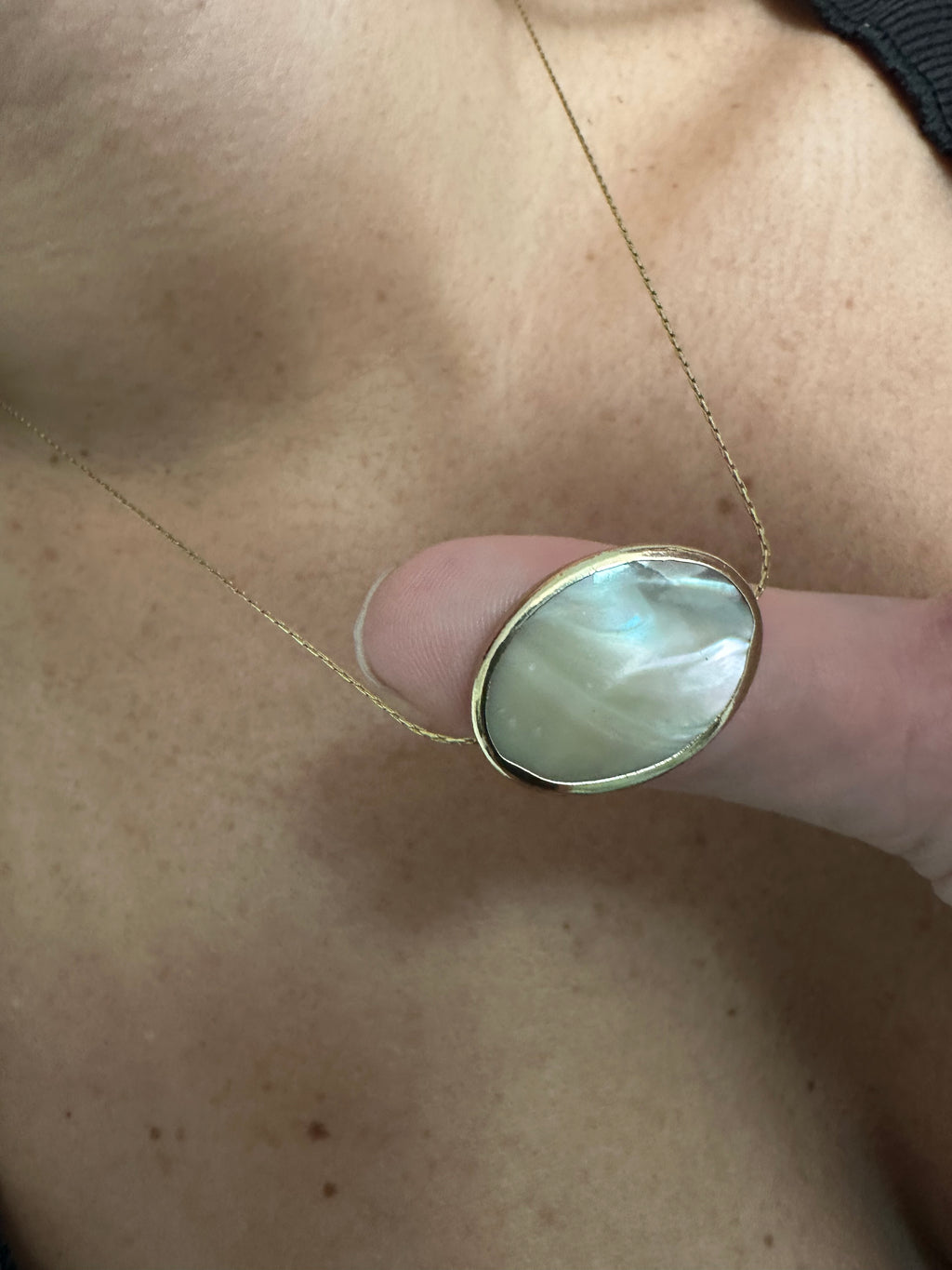 Gemstone pendant