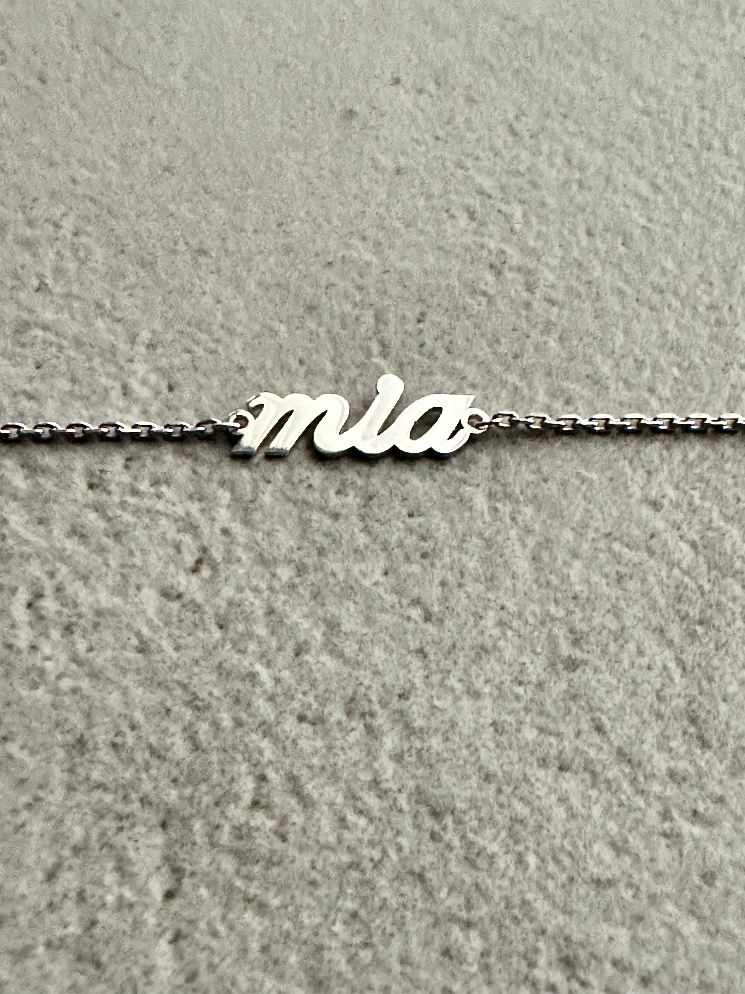 The Signature Name Collection – Personalized Name Bracelet