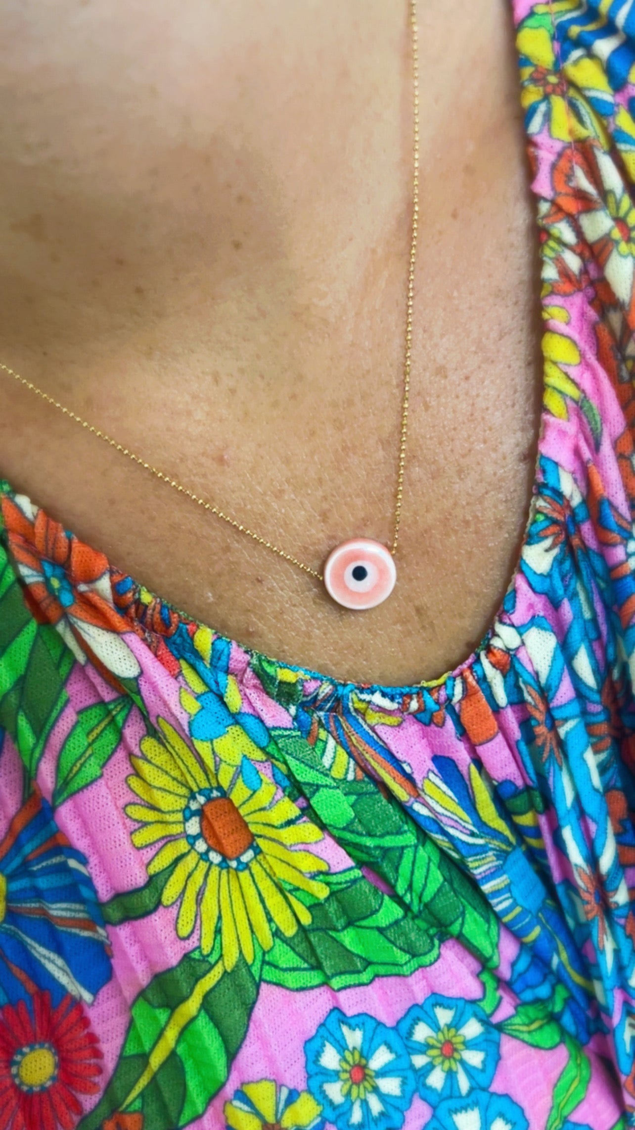 Eye necklace