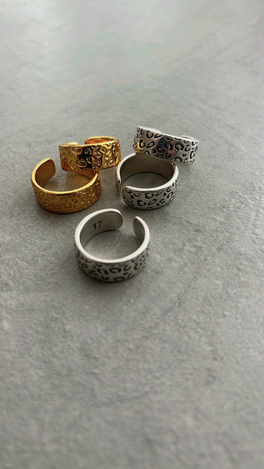 Animal print rings