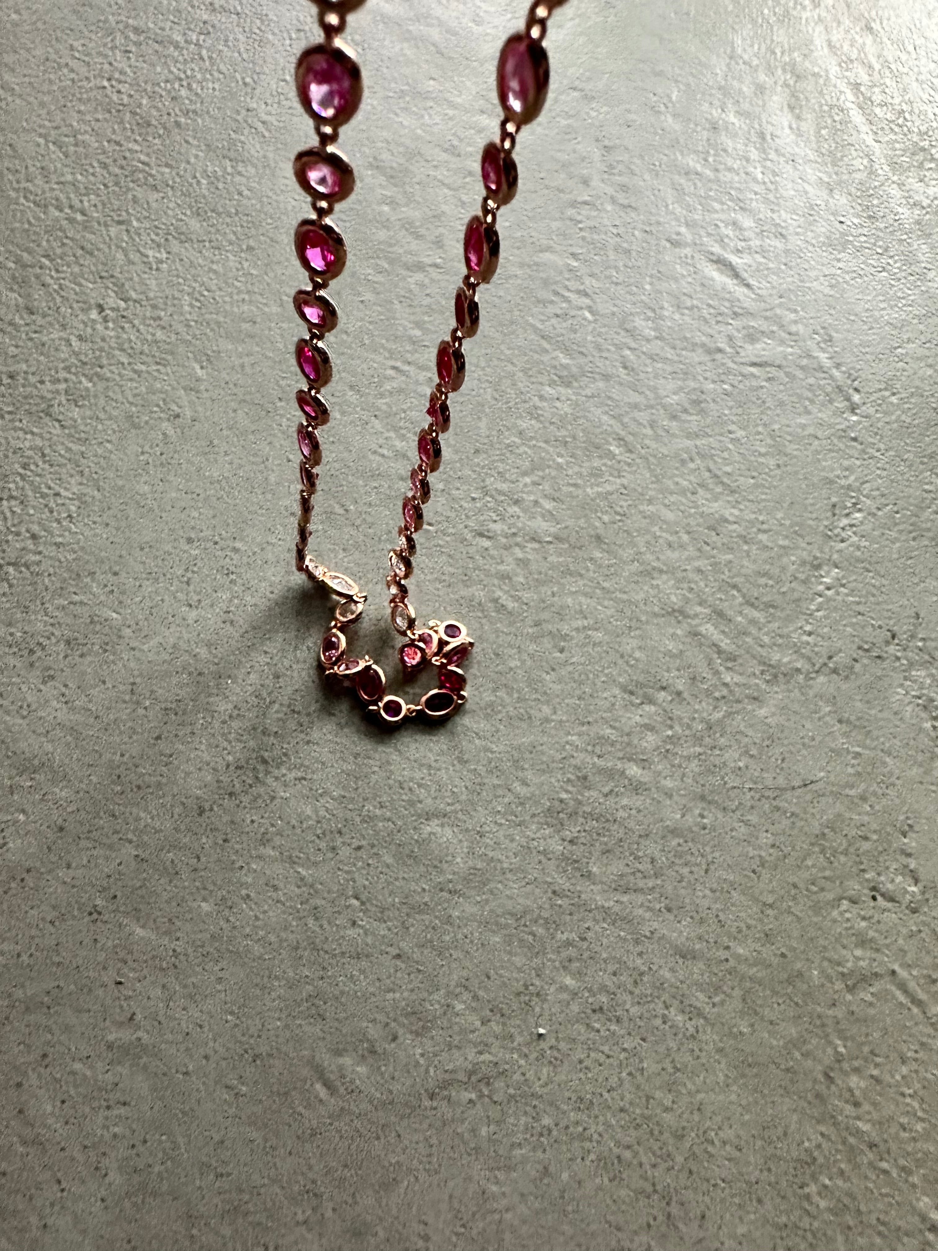 Zircon chain necklaces