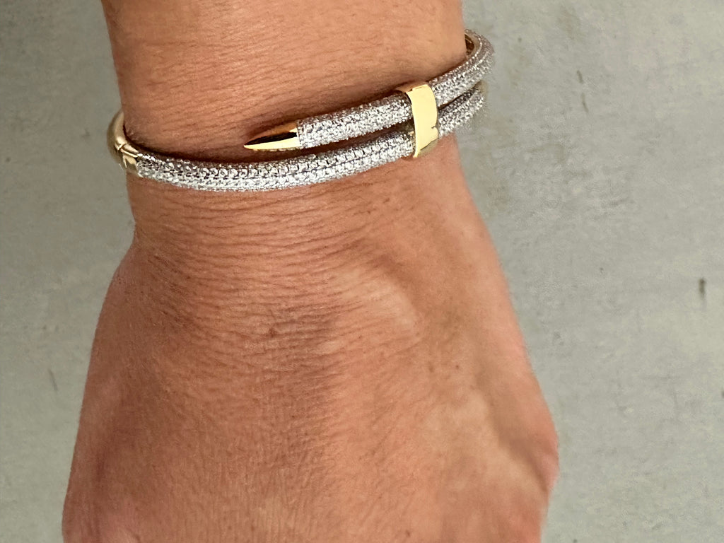 Nail head bangle