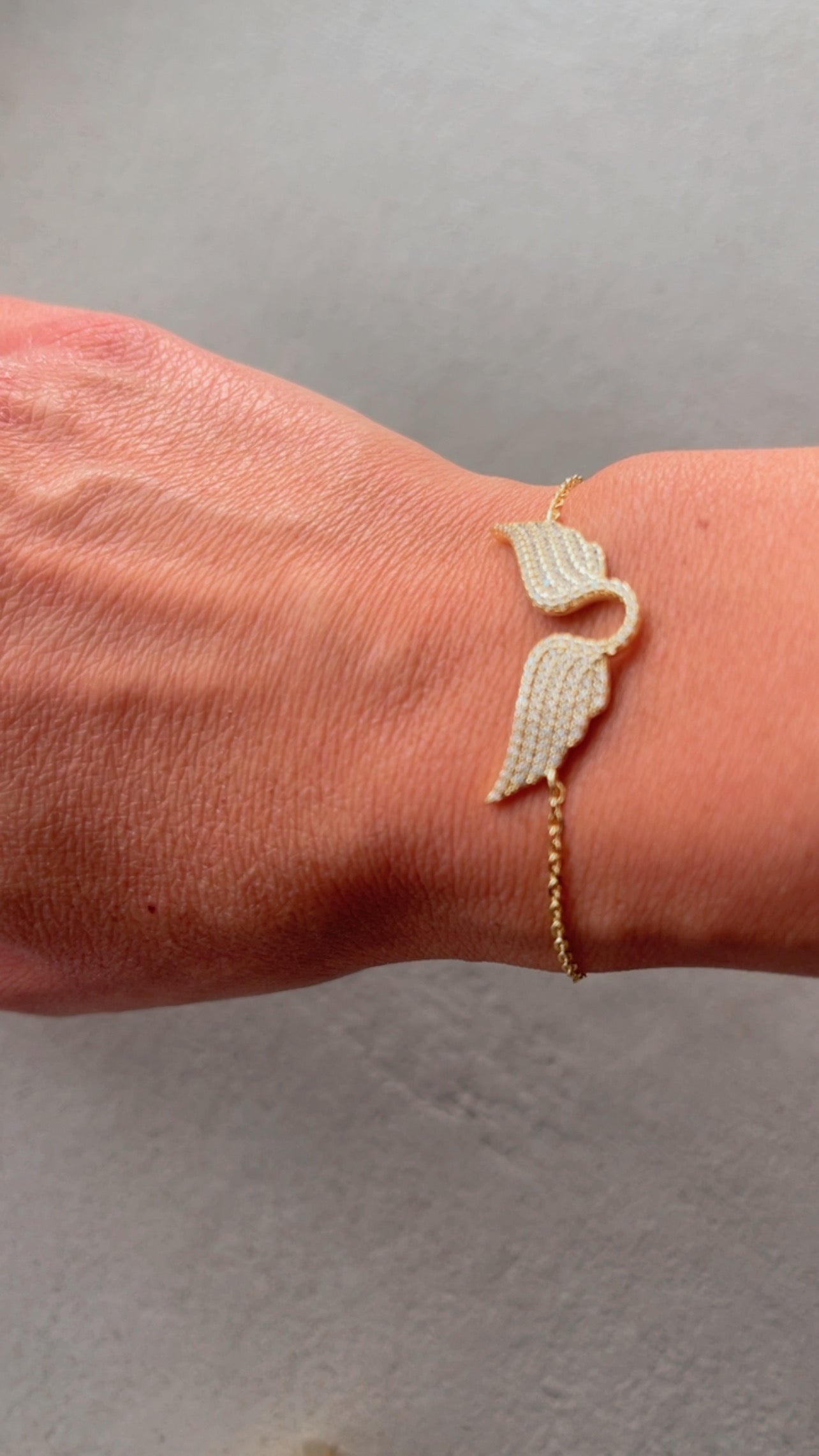 Angel wings bracelet