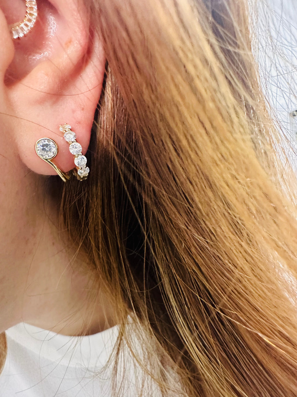 Zircon hoop