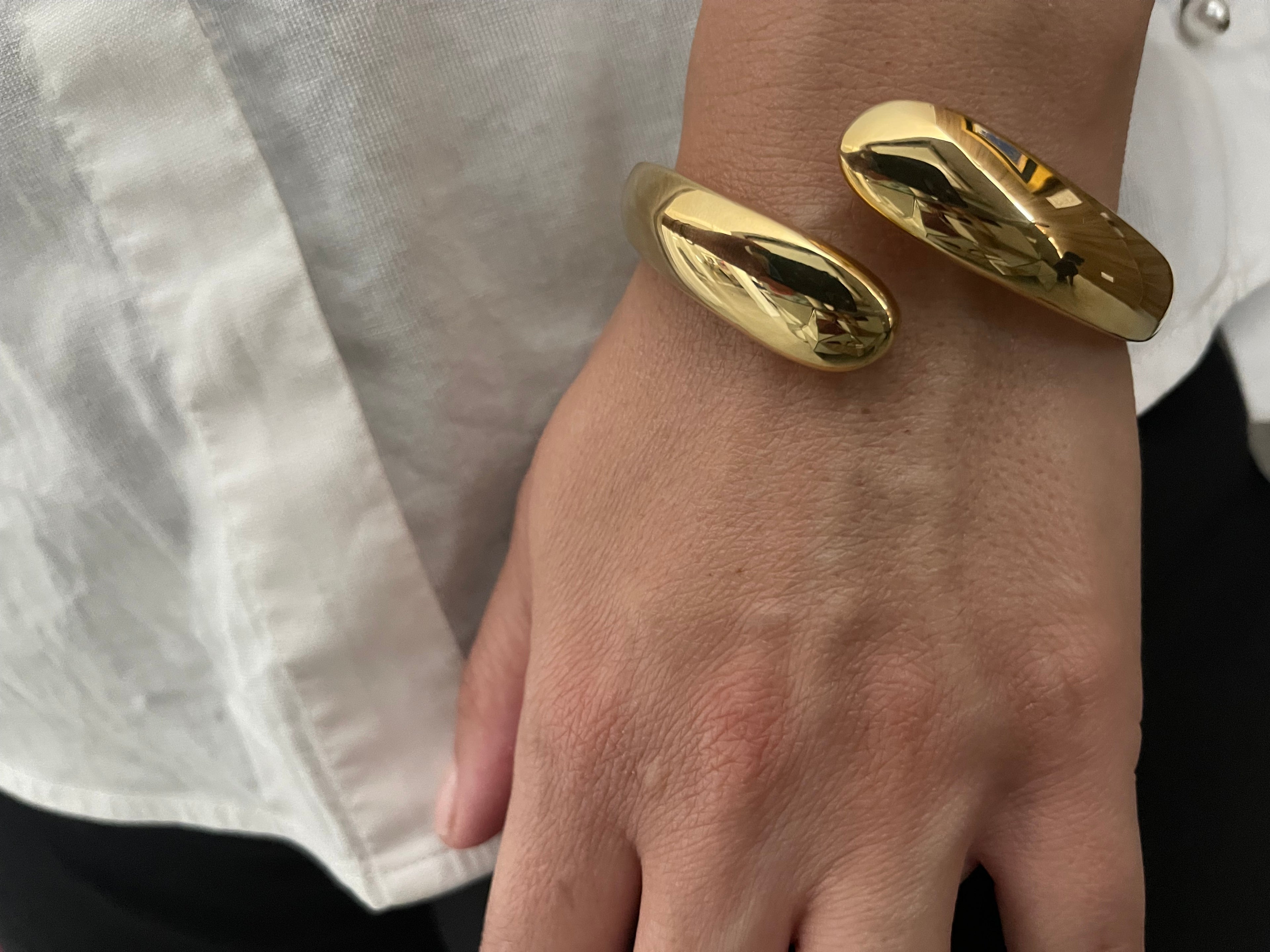 Gold-plated bangle